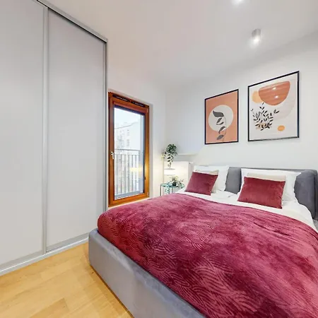 Blackberry With Ac Browary Warszawskie Апартаменты