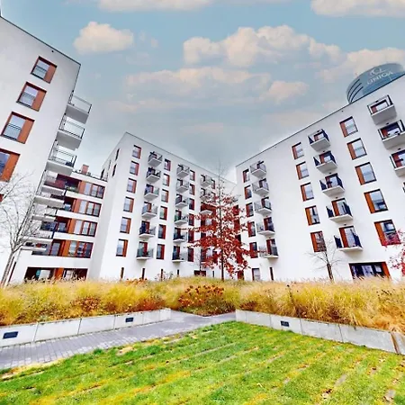 Апартаменты Blackberry With Ac Browary Warszawskie *